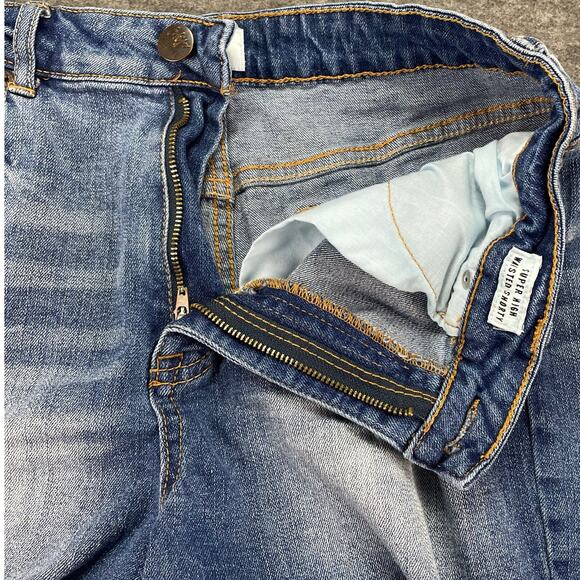 Tokyo Darling‎ Super High Waisted Shorty Shorts Women's Size 8 Distressed Denim - Picture 3 of 11